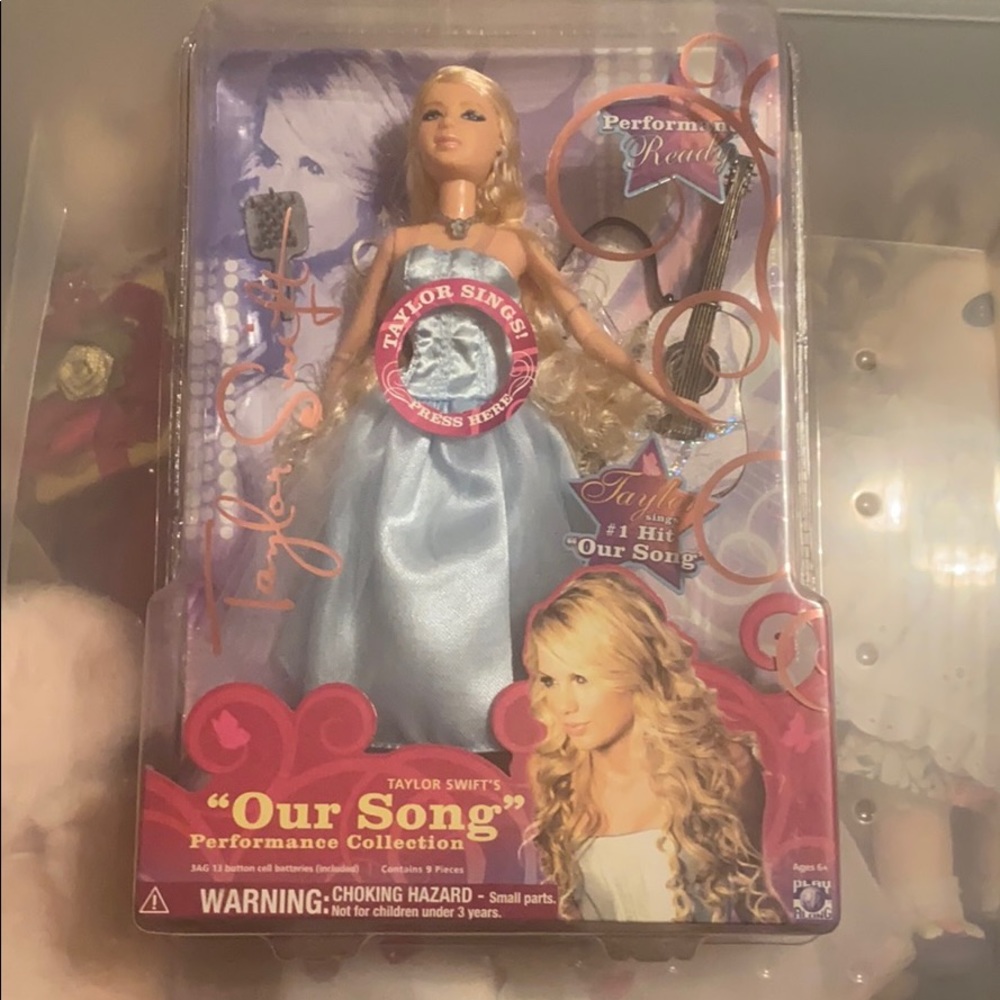 Taylor Swift Barbie